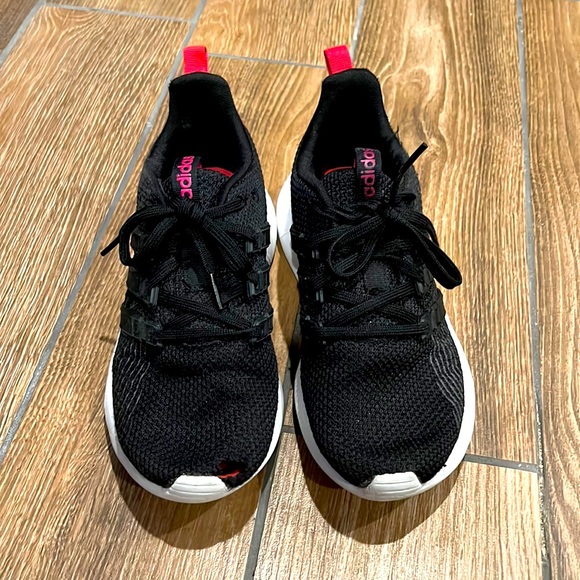 adidas Shoes - Used Fair Condition Adidas Tennis Shoes Size 7